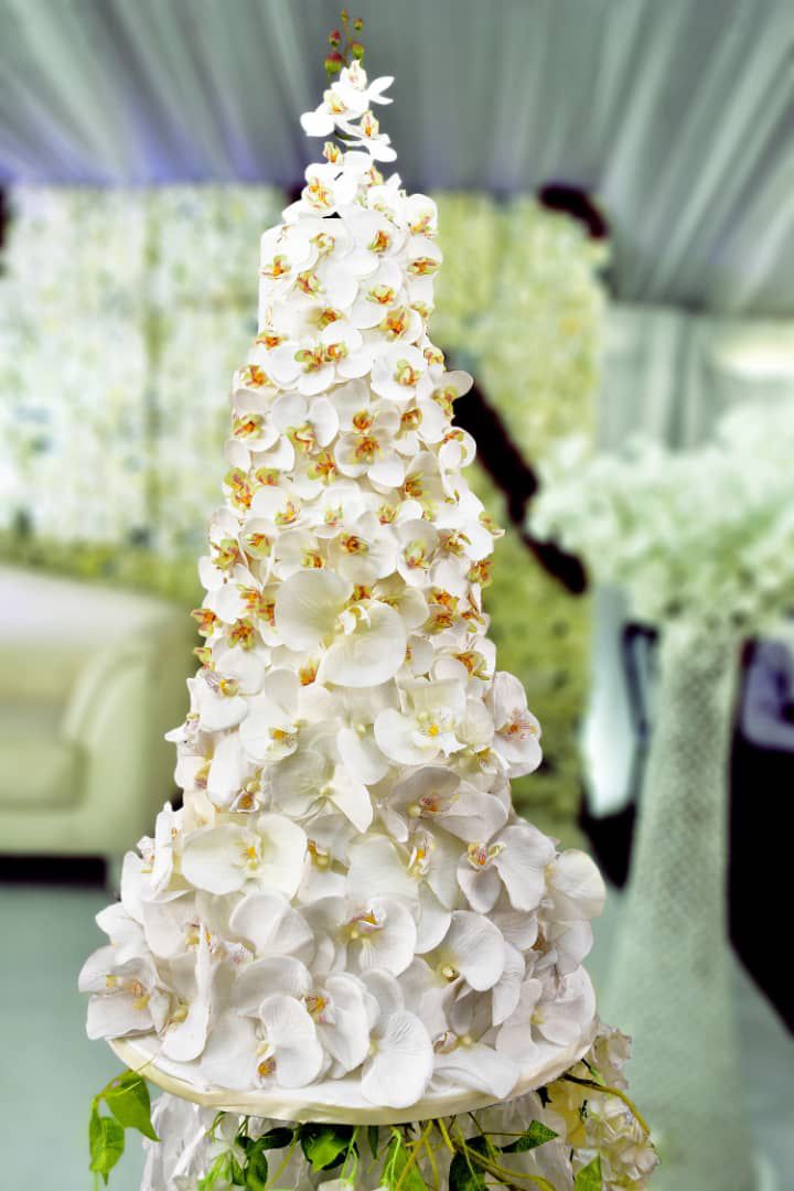 wedding cakes